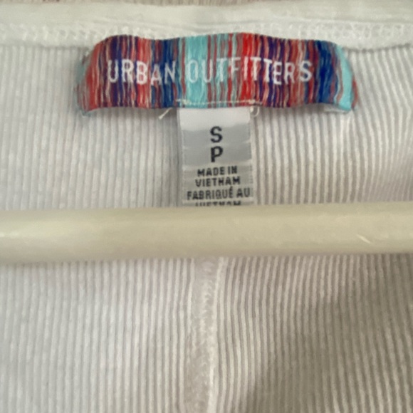 URBAN OUTFITTERS white ribbed fitted longsleeve - Picture 5 of 7